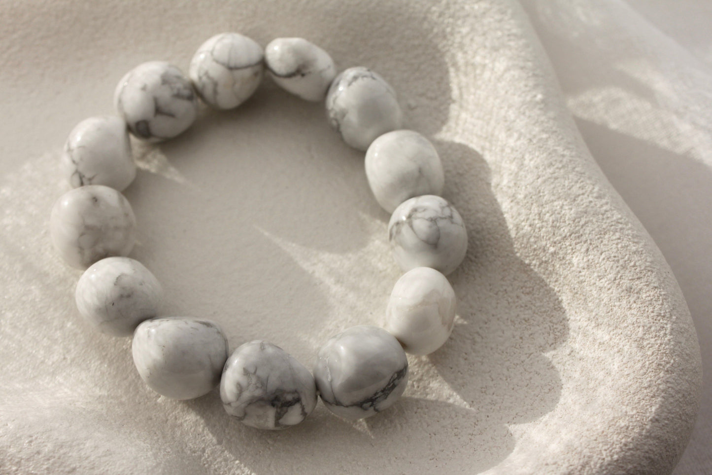 Howlite Bracelet - Large Tumbled Stone