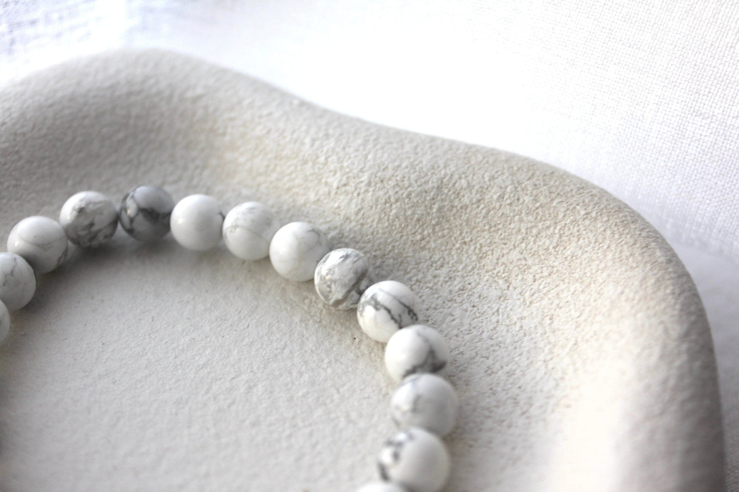 Howlite Crystal Bracelet